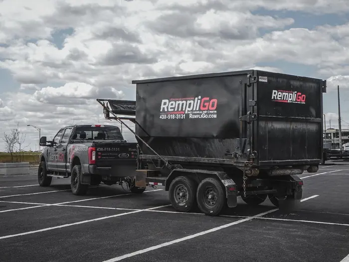 RempliGo truck and trailer